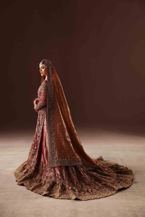 Grand Farshi Bridal Lehnga - Image 3